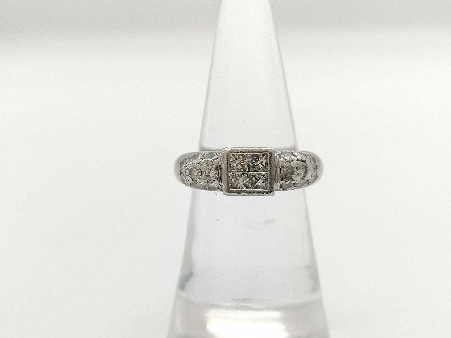 D1.00ct Pt900 9.0g Ring 