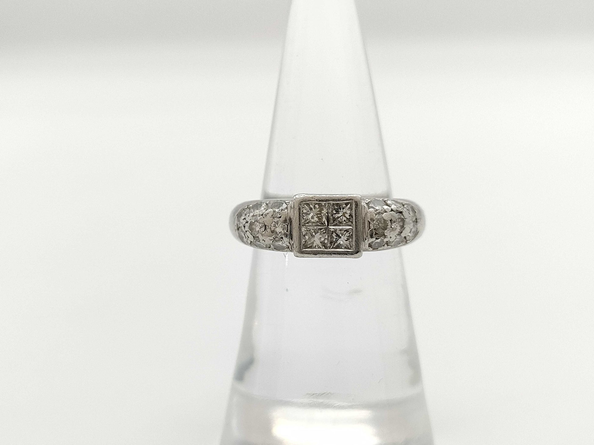 D1.00ct Pt900 9.0g Ring 