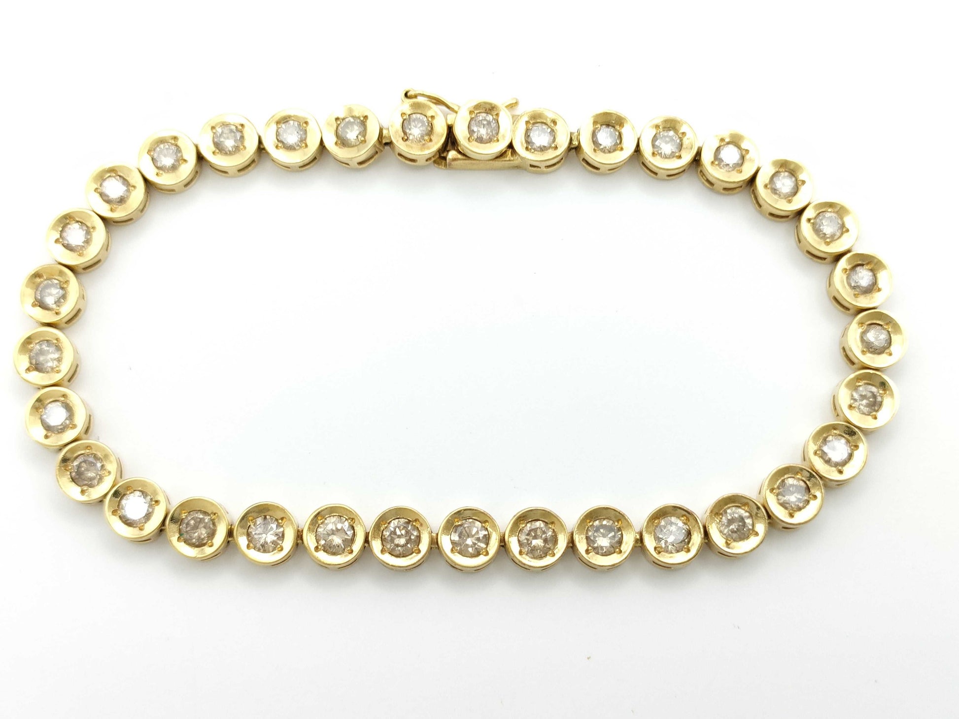 D3.00ct K18 12.0g Bracelet/Bangle 