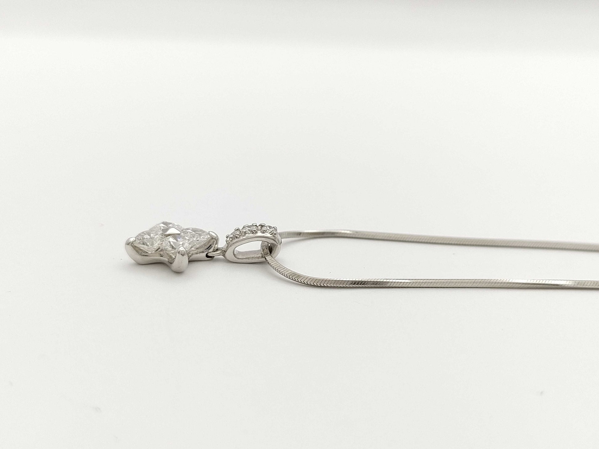 D0.87ct/0.06ct PT950/PT850 6.9g Necklace 