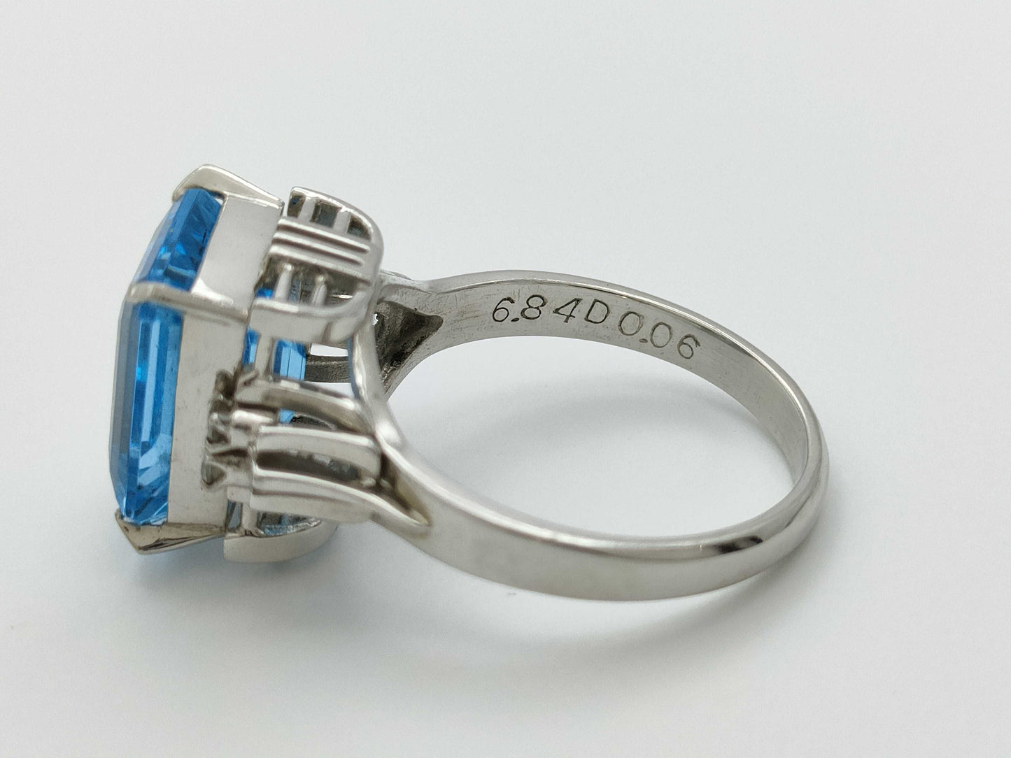 BT6.84ct D0.06ct Pt900 7.5g Ring 