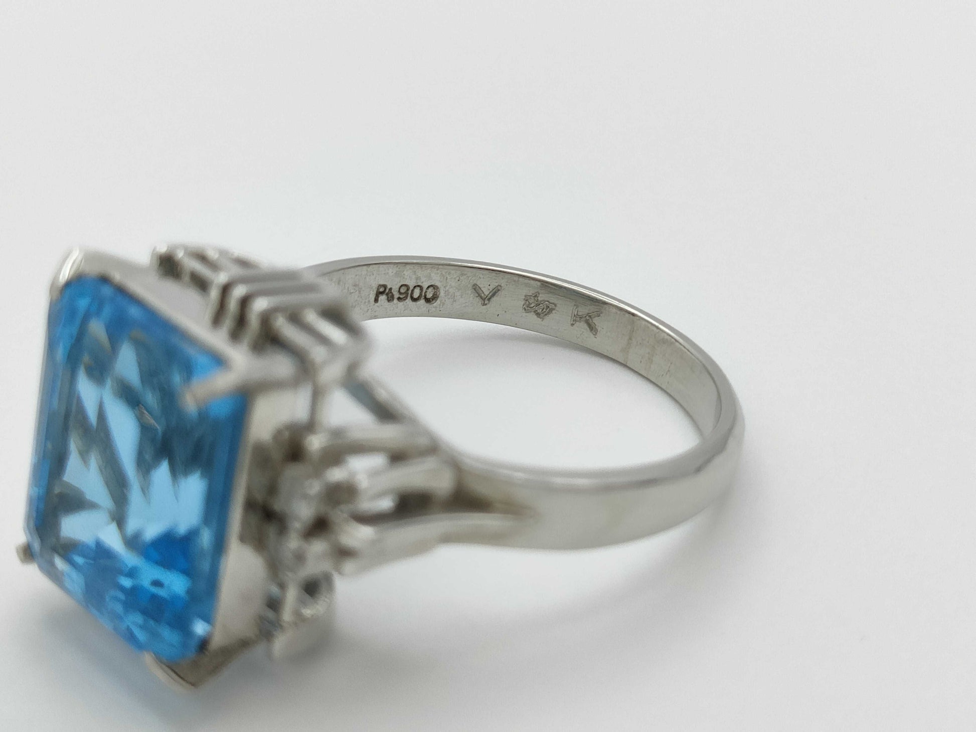 BT6.84ct D0.06ct Pt900 7.5g Ring 