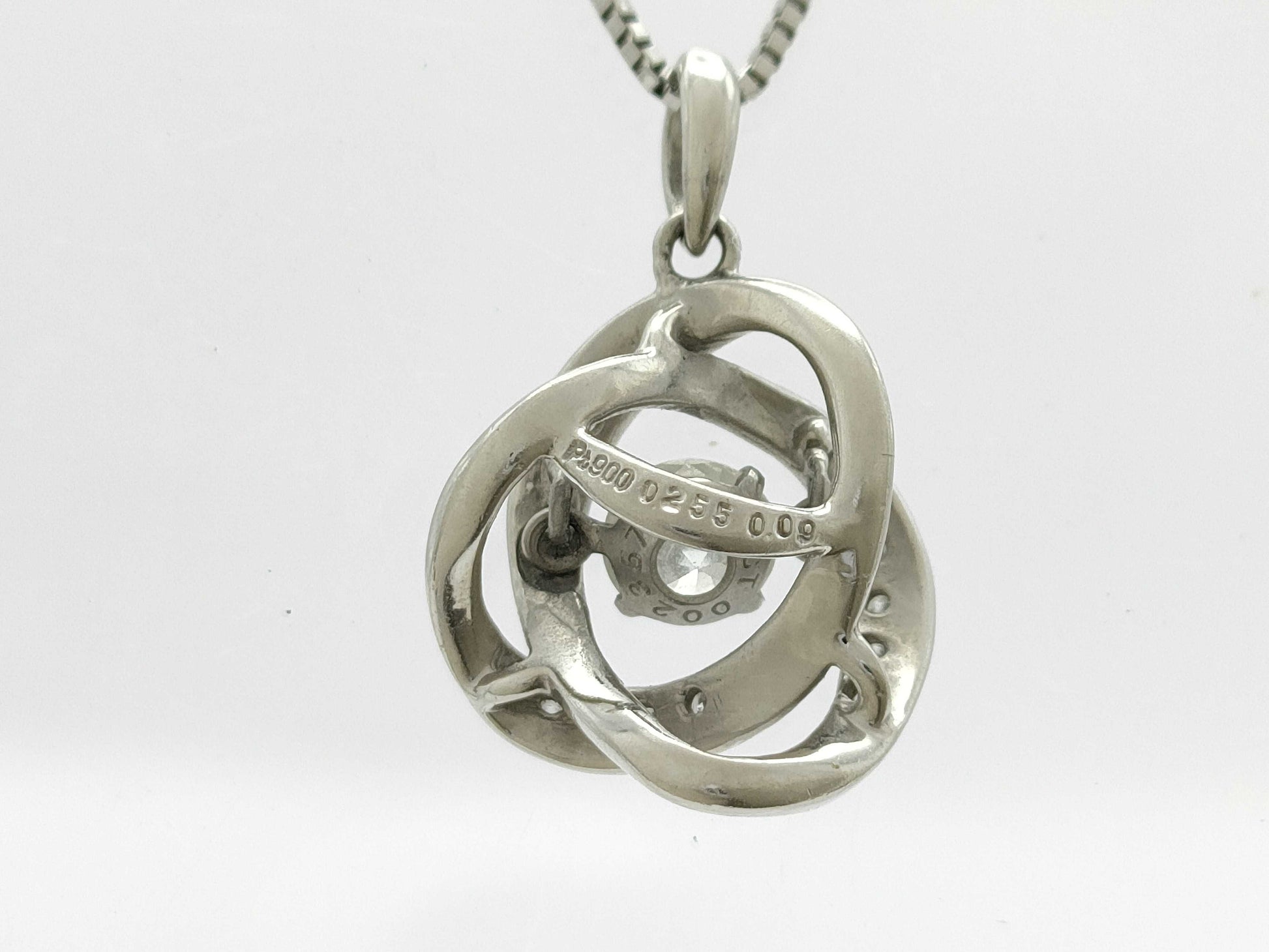 D0.255/0.09ct Pt900/850 4.0g Necklace 