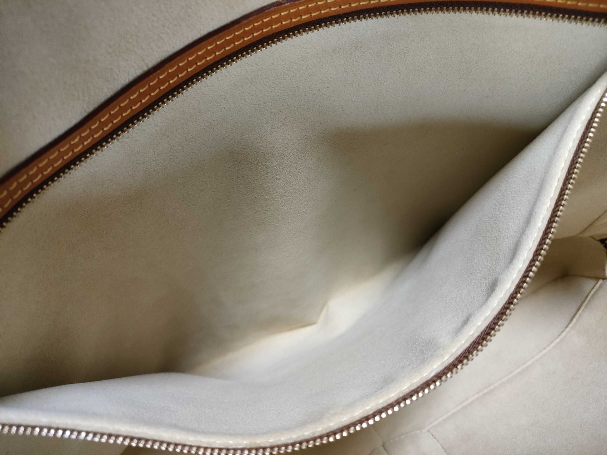 LOUIS VUITTON RFID verification failed BA0069 Louis Vuitton Nomad Porte-Document Voyage Business Bag