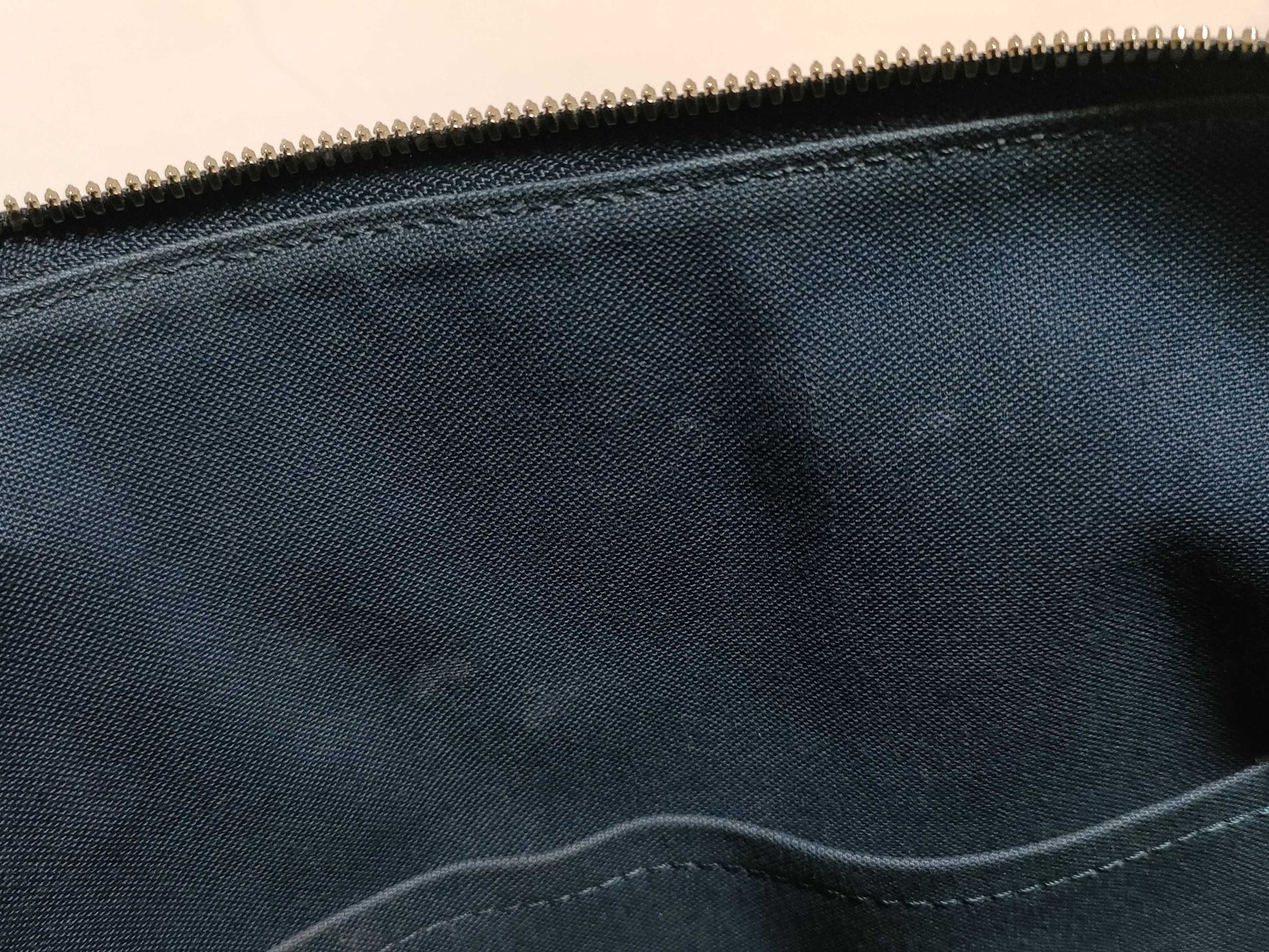 LOUIS VUITTON RFID Unverified MB3195 Louis Vuitton Taiga Damier Taiga Grigory Tote ★Strap Handbag