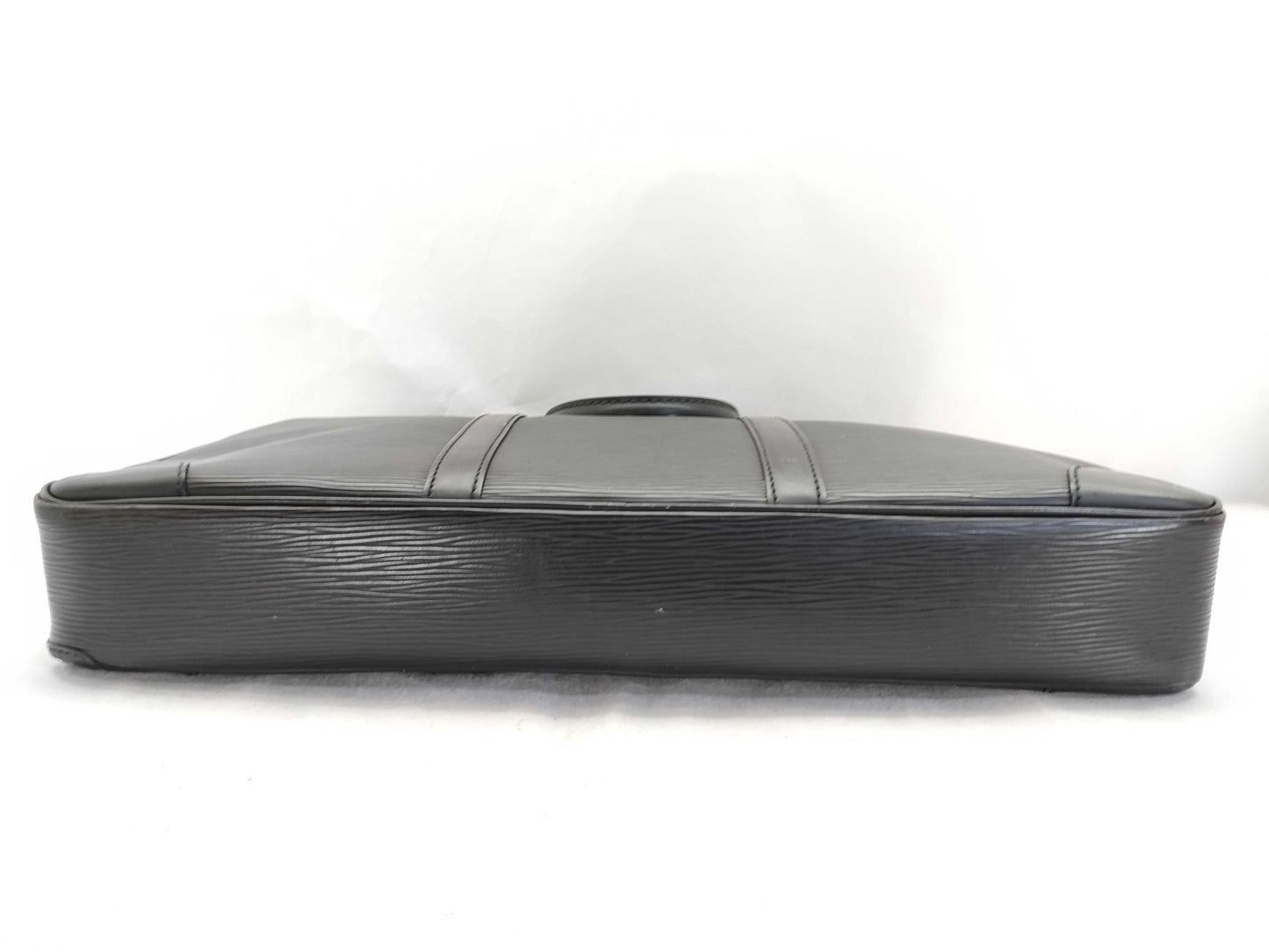 LOUIS VUITTON Epi Louis Vuitton Epi Porte-Document Voyage Business Bag