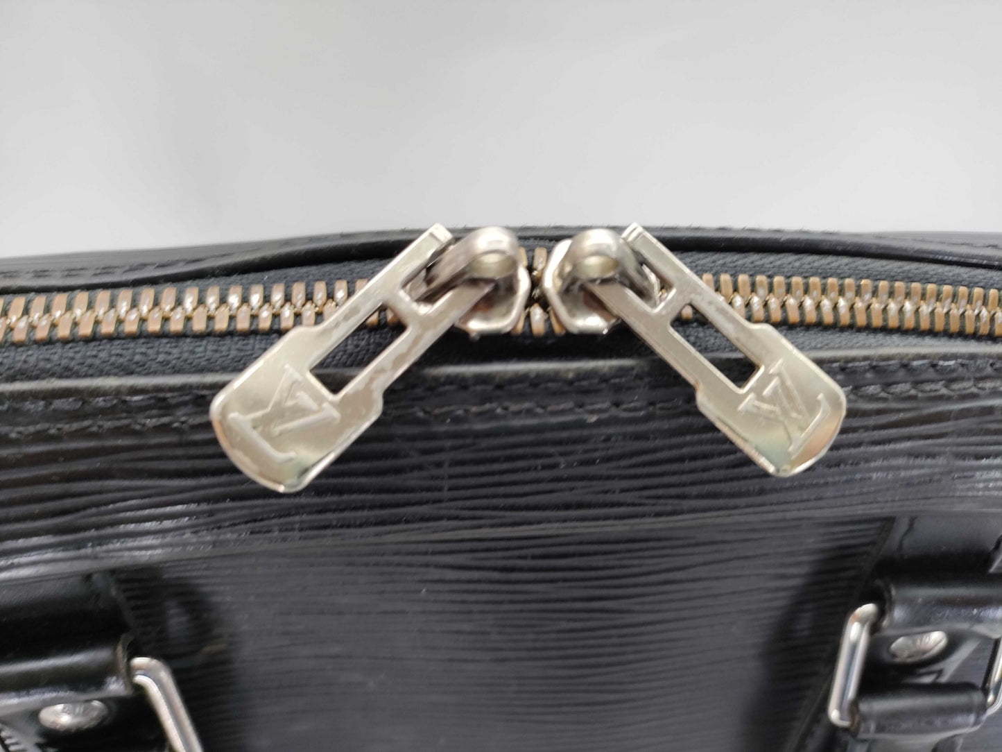 LOUIS VUITTON Epi Louis Vuitton Epi Porte-Document Voyage Business Bag
