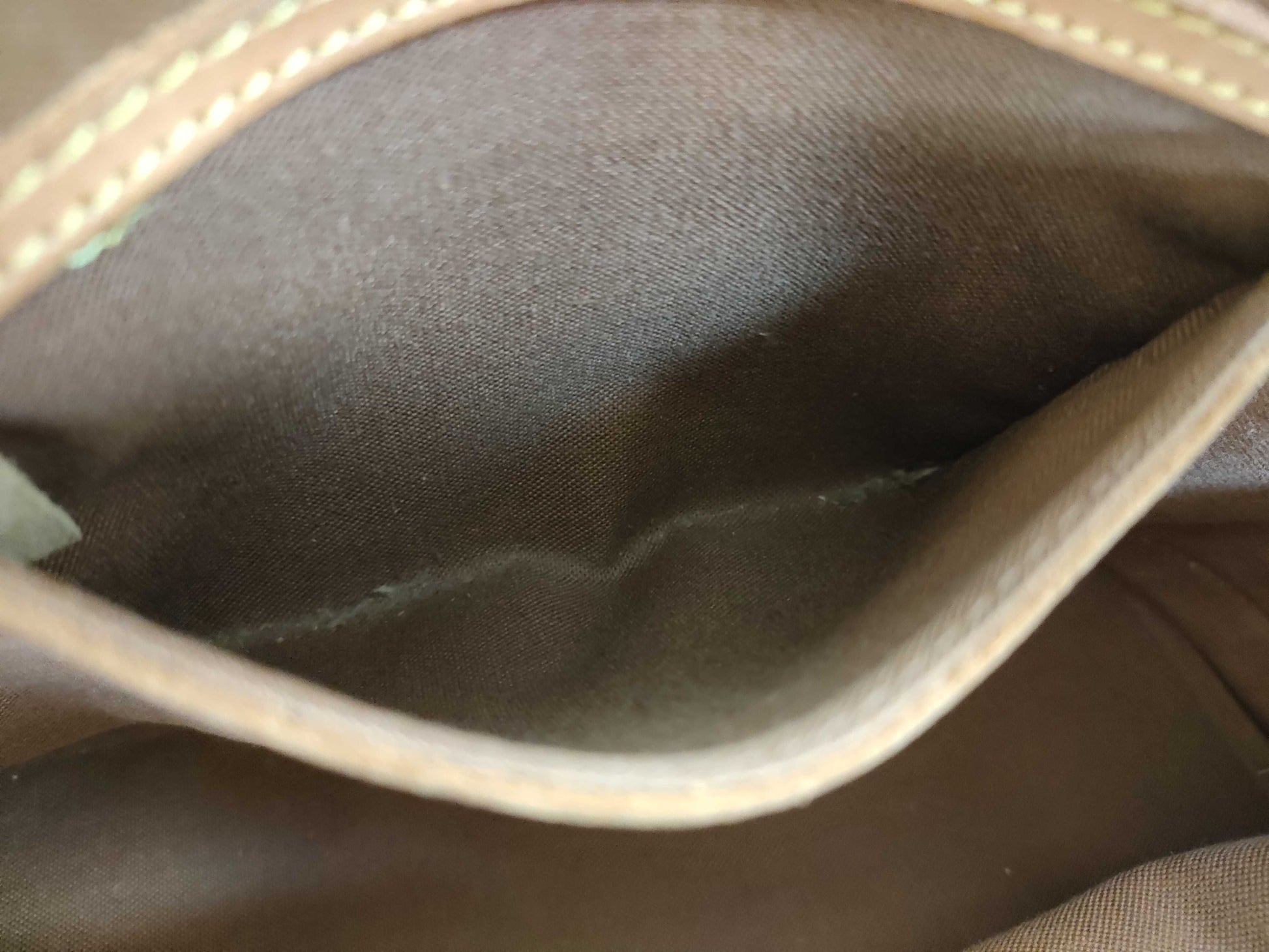 LOUIS VUITTON Monogram Alma GM Handbag