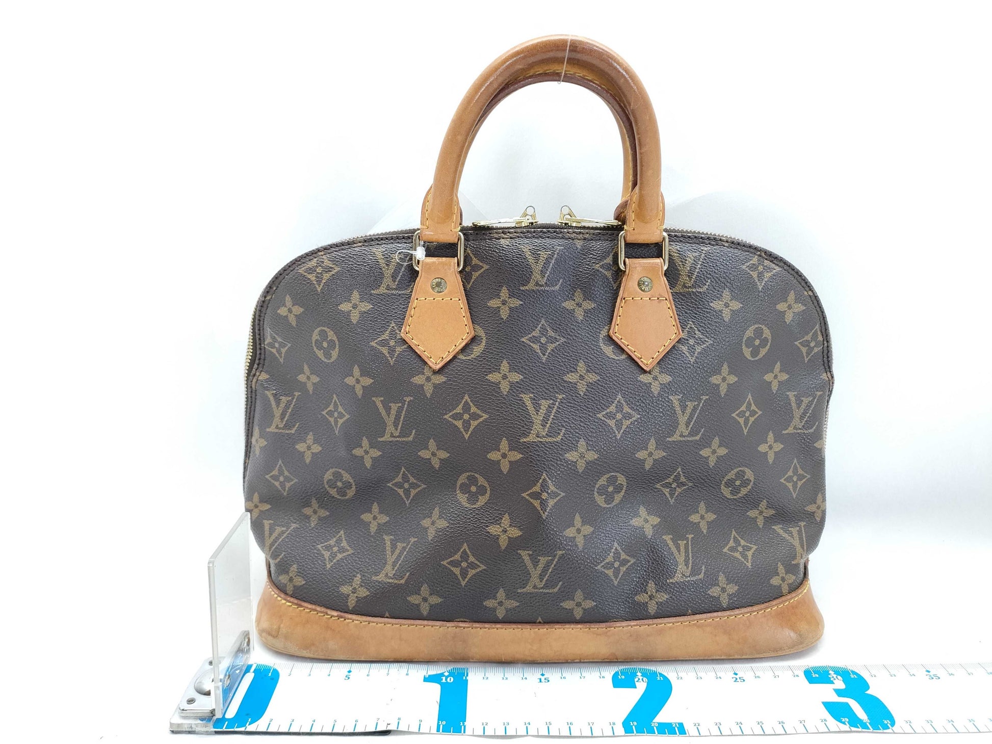 LOUIS VUITTON Monogram Alma GM Handbag