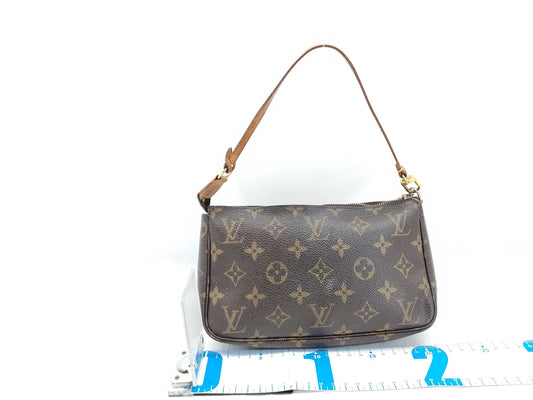 LOUIS VUITTON Monogram Accessory Pouch