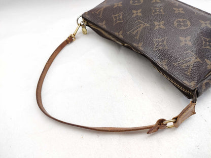 LOUIS VUITTON Monogram Accessory Pouch