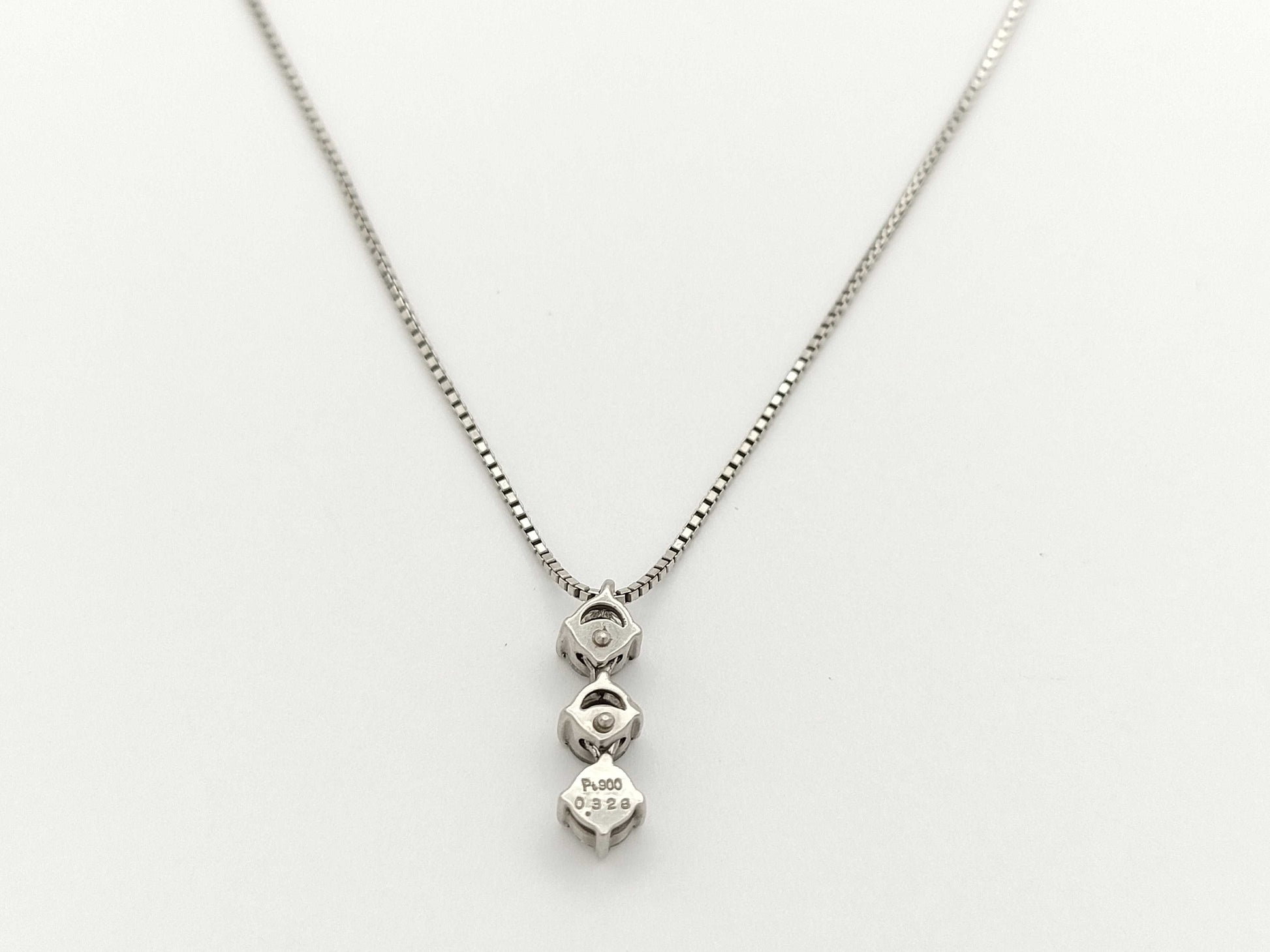 D0.328ct Pt900/850 2.8g Necklace 