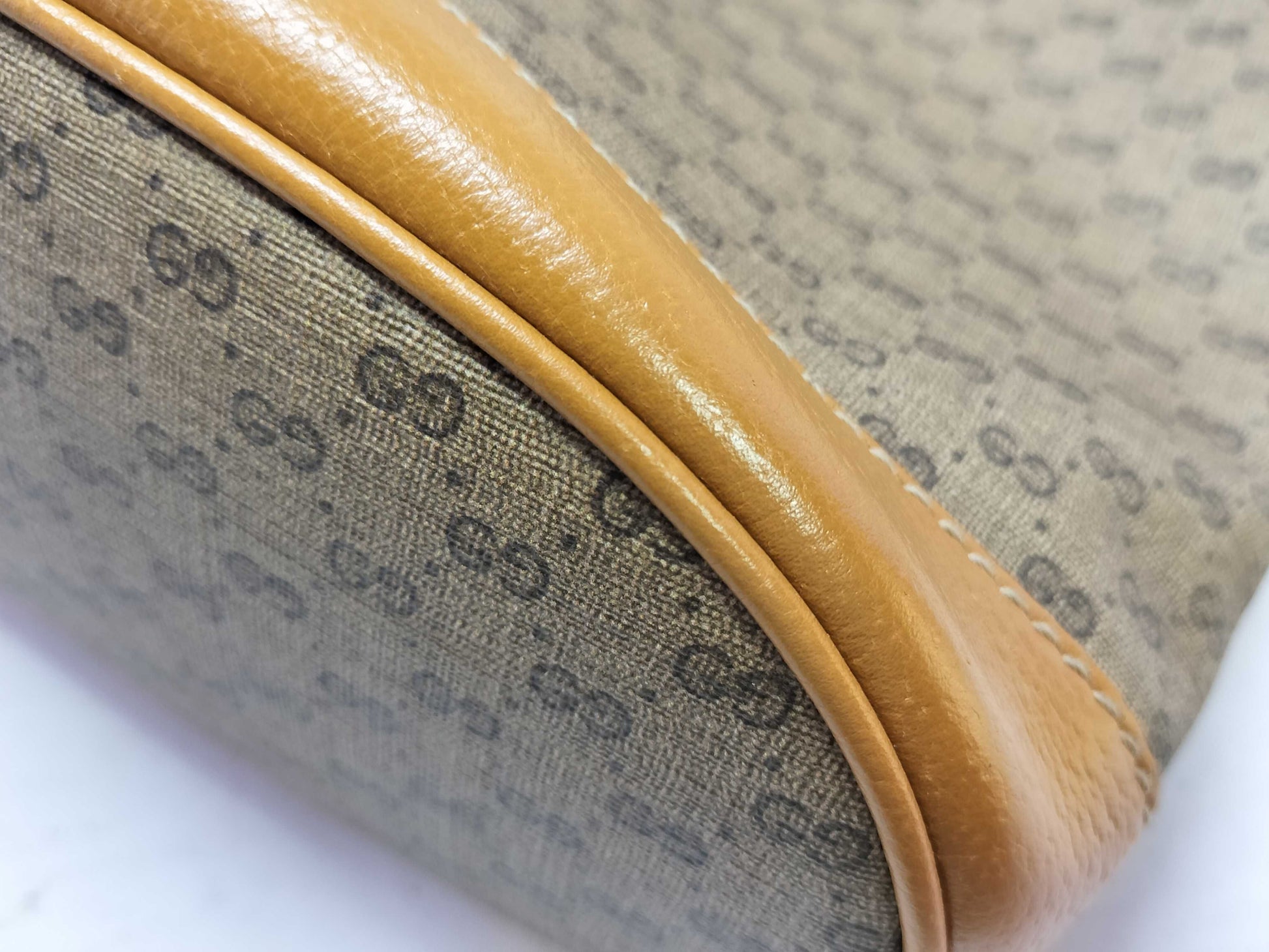 GUCCI GG Supreme GUCCI GG Supreme Shoulder Bag 602691 Mickey Mouse Collaboration Shoulder Bag