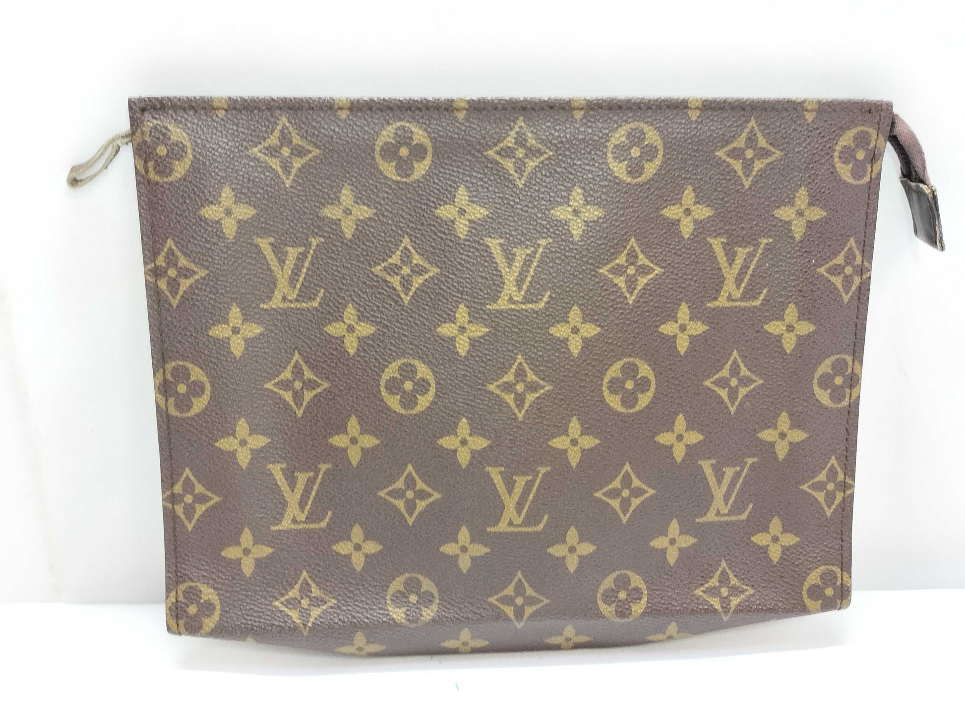 LOUIS VUITTON Monogram LV Monogram Poche Toilette 26 Pouch