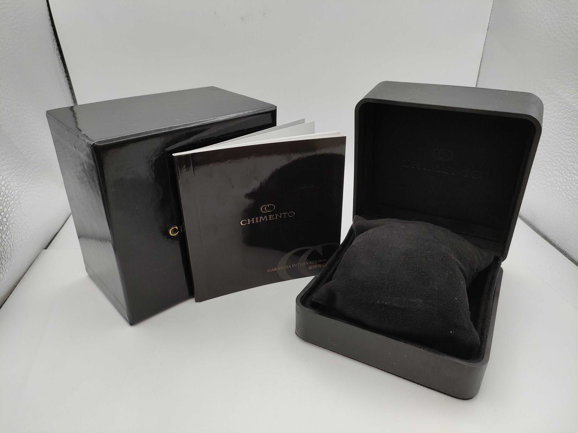 CHIMENTO Bone Motif Diamond 750 14.6g Bracelet/Bangle 