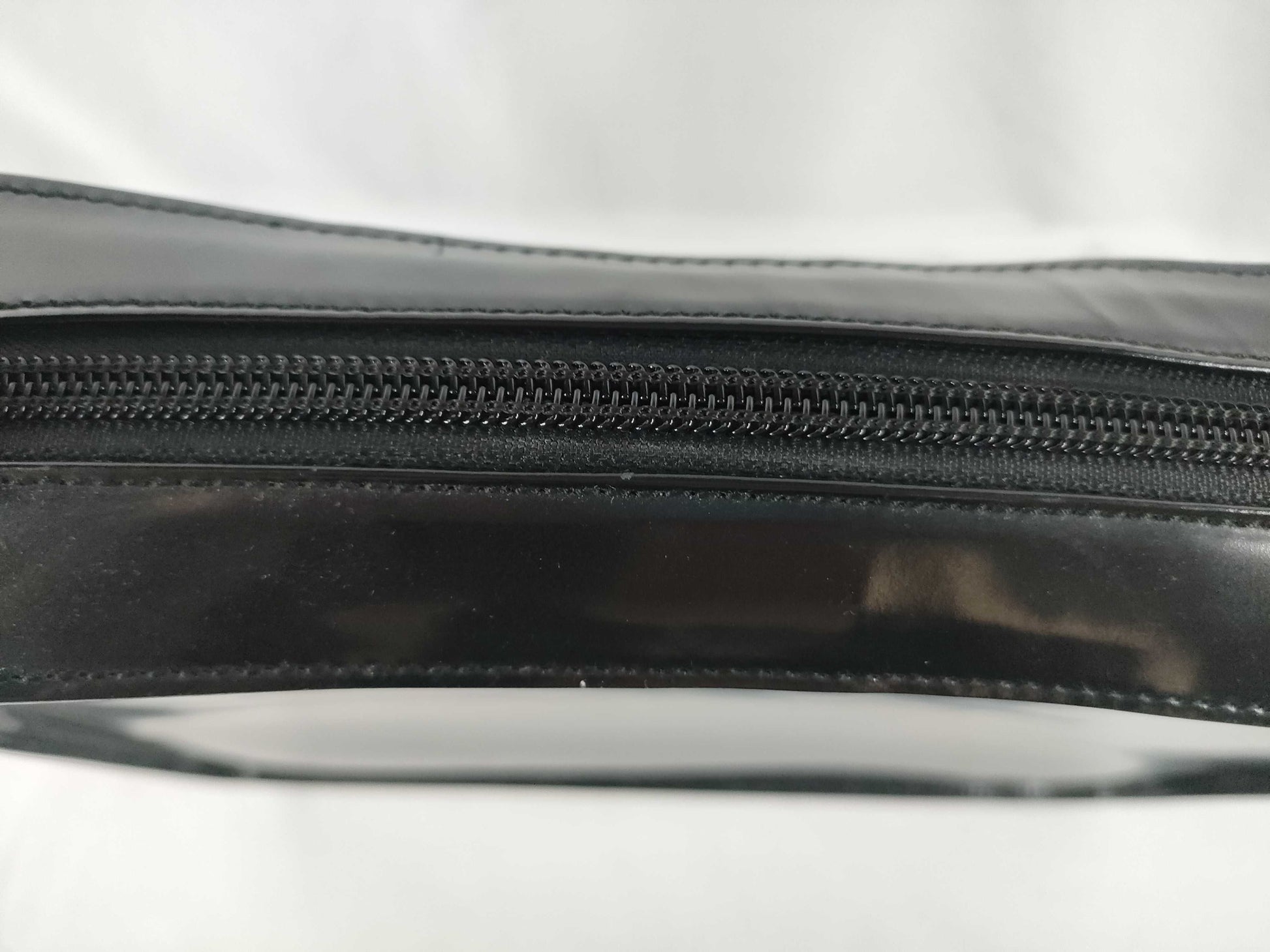GUCCI G Logo One-Shoulder Bag 001.3032 Black Leather Shoulder Bag