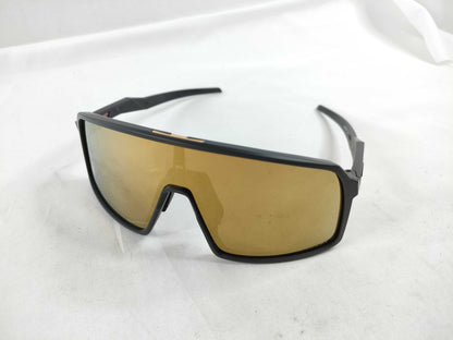  OAKLEY Oakley Sunglasses OO9406A Case Sunglasses and Glasses