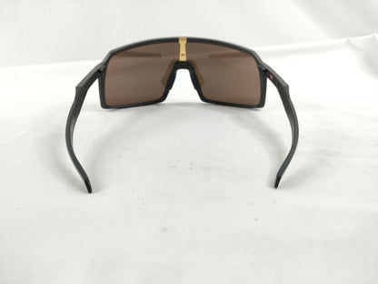  OAKLEY Oakley Sunglasses OO9406A Case Sunglasses and Glasses