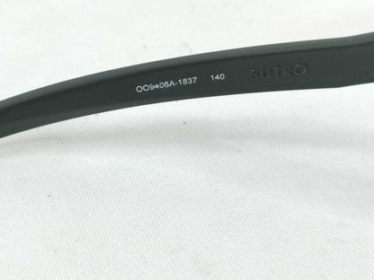 OAKLEY Oakley Sunglasses OO9406A Case Sunglasses and Glasses