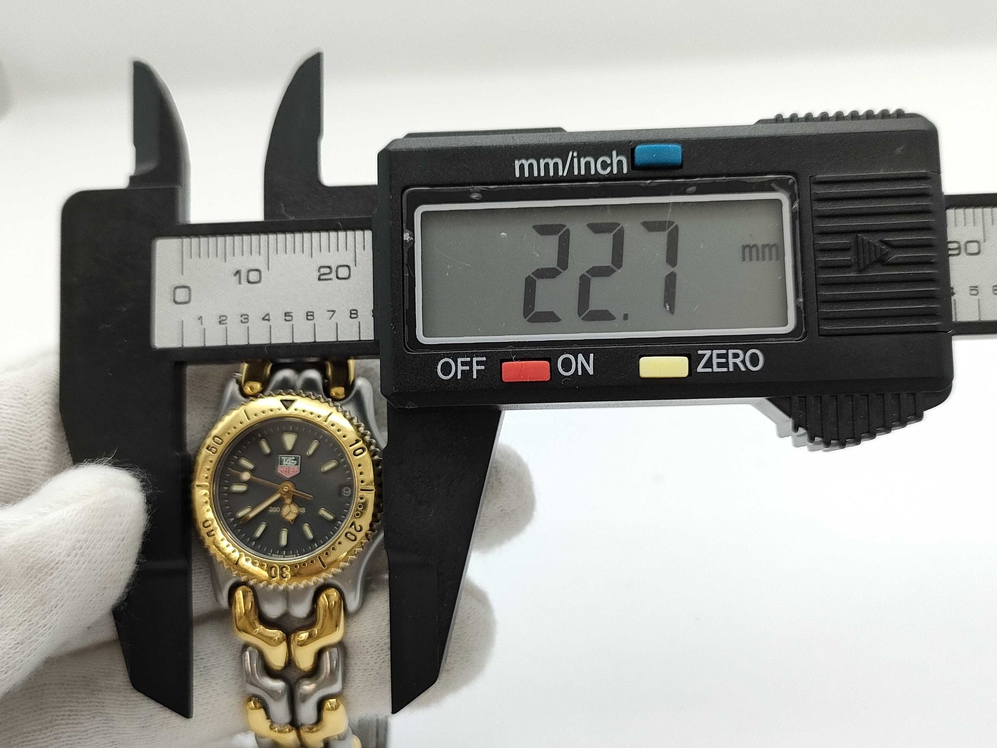 TAG Heuer Professional S95.208M Quartz Unmoving Women's Watch