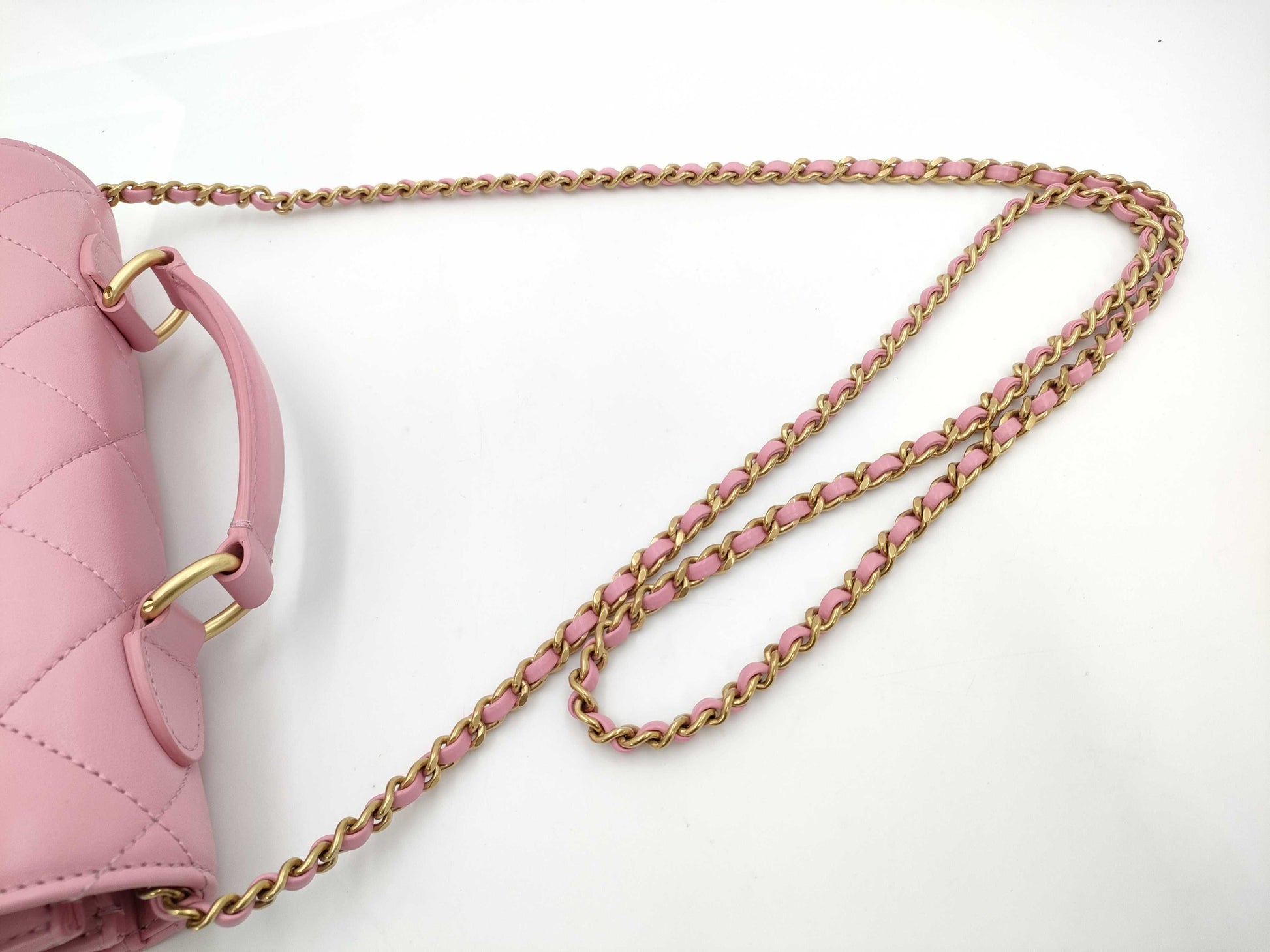 CHANEL Matelasse 2-Way Chain Shoulder Bag AS4184 Pink