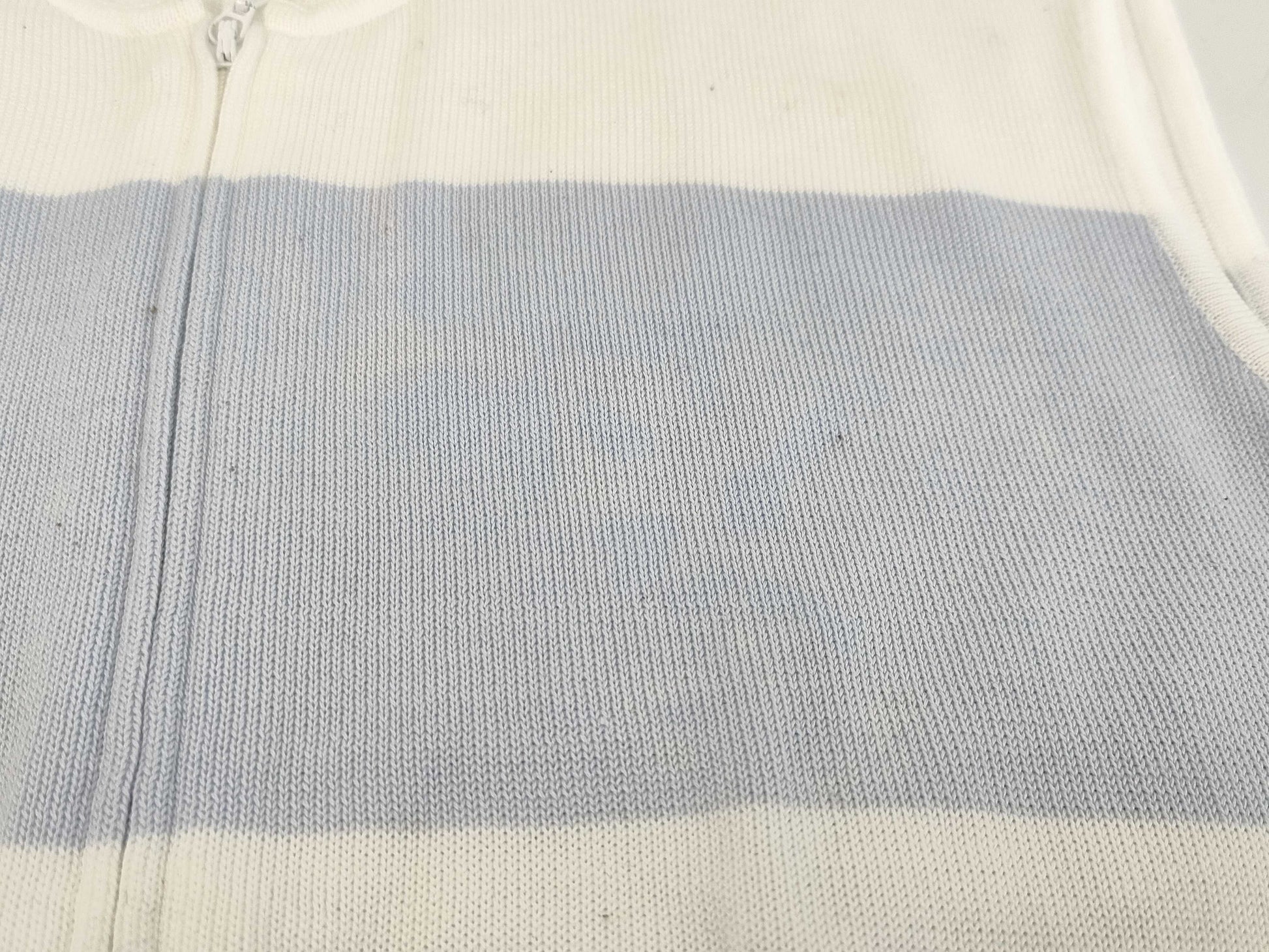 CHANEL 00S Logo Zip-Up Top P15733 White Size 38 Tops