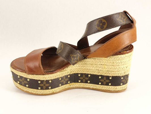 LOUIS VUITTON Monogram Louis Vuitton Monogram Vedge Sole Sandals