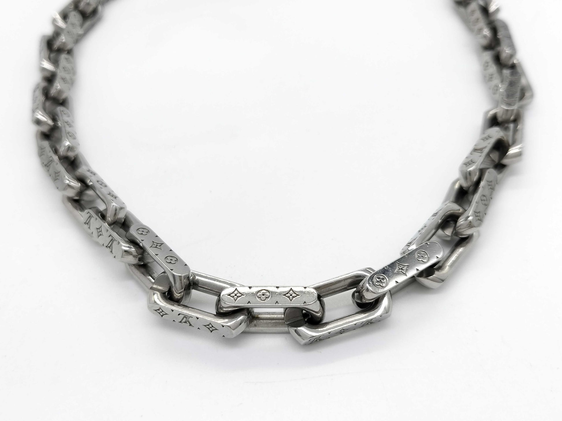 LOUIS VUITTON LE 4213 LOUIS VUITTON M64196 Collier Chain Necklace Necklace Necklace
