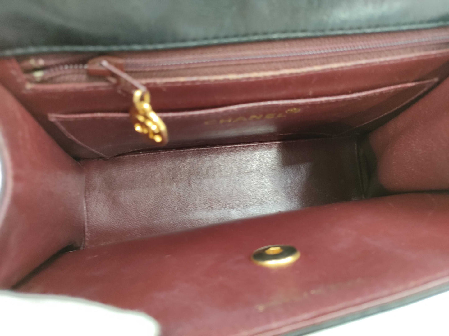 CHANEL Vintage Matelasse Shoulder Bag