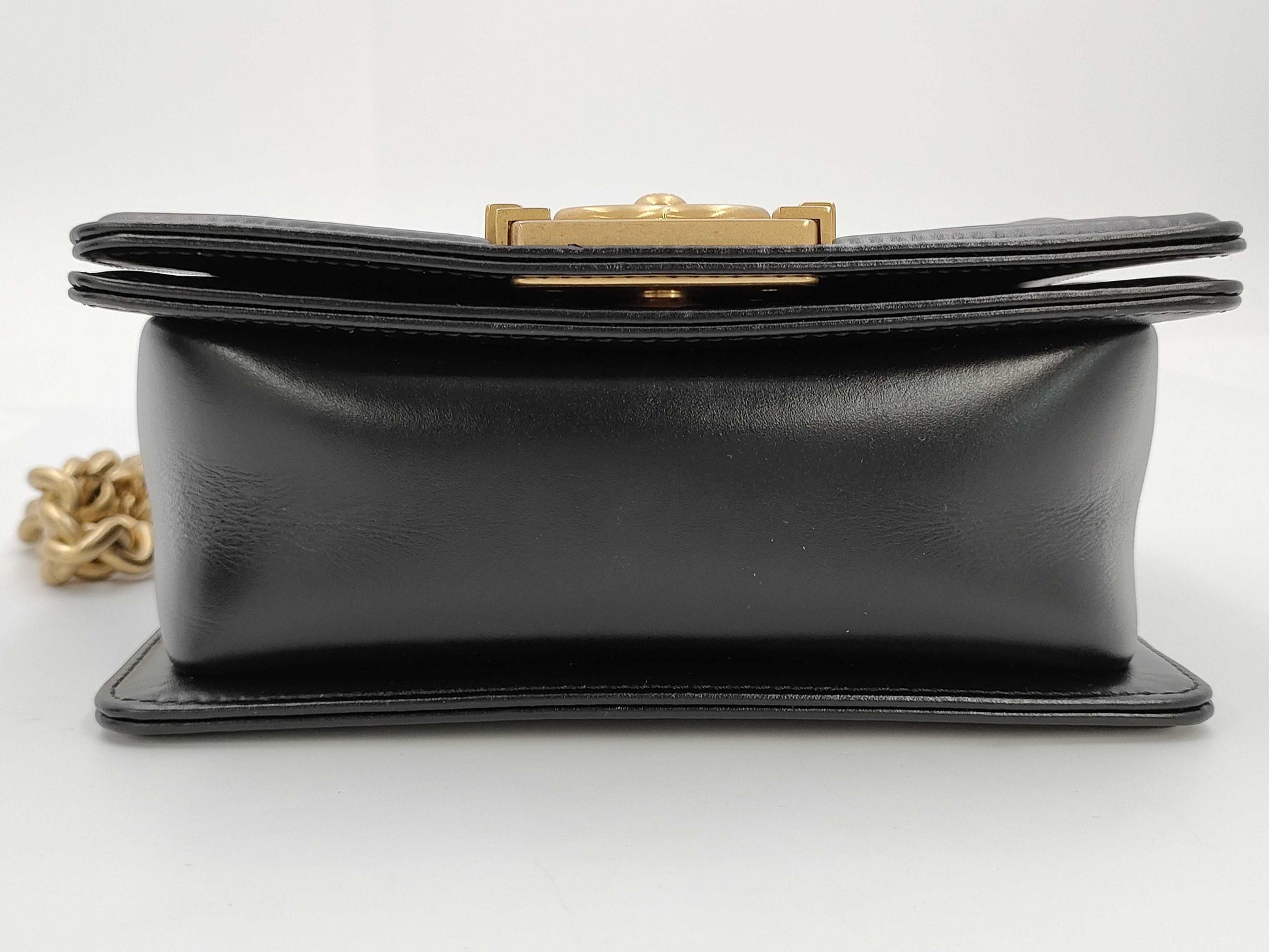 CHANEL Boy Chanel AS3018 Shoulder Bag