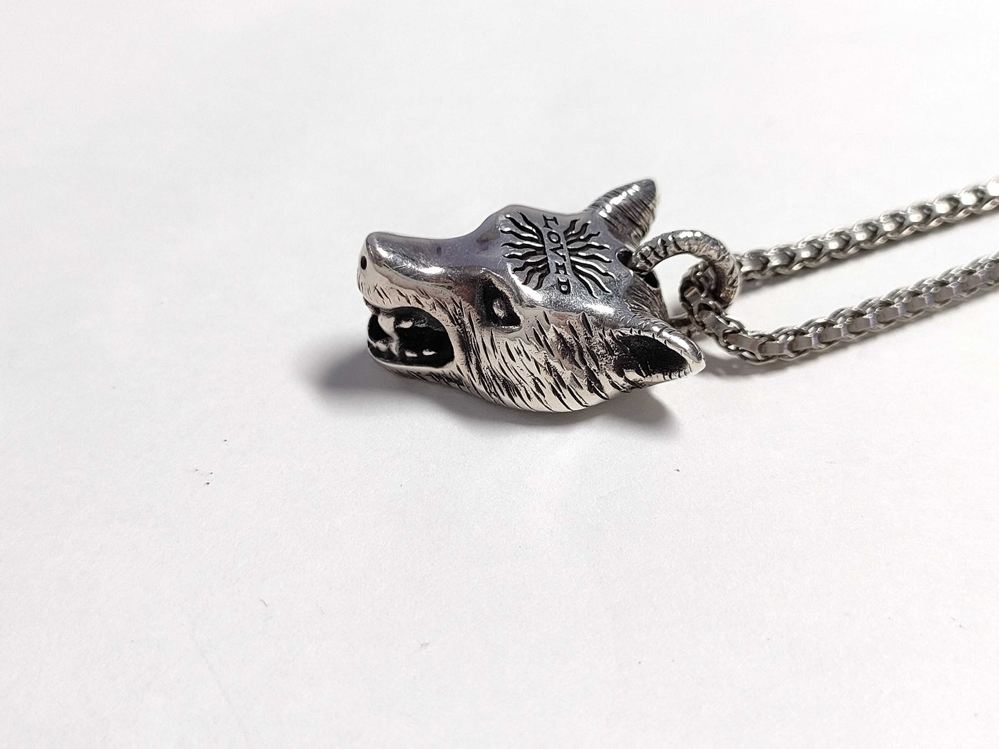 GUCCI Anger Forest Wolf Head Necklace 925 Necklace