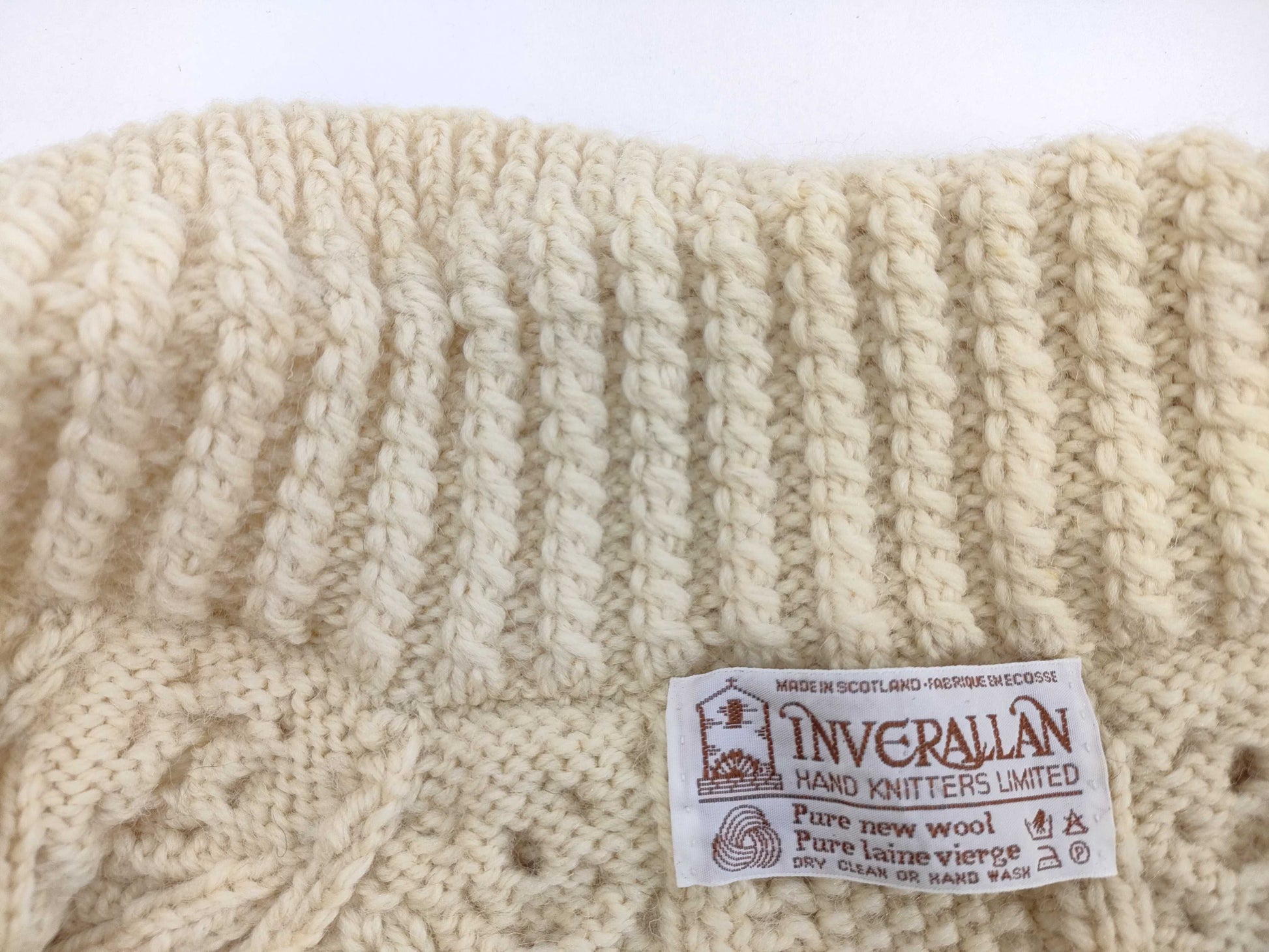 Inverallan A3 Cable Knit Sweater with Brown Tag, Cardigan