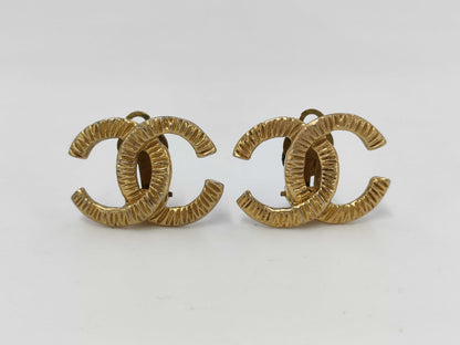 CHANEL Coco Mark Earrings with Engraved Plate