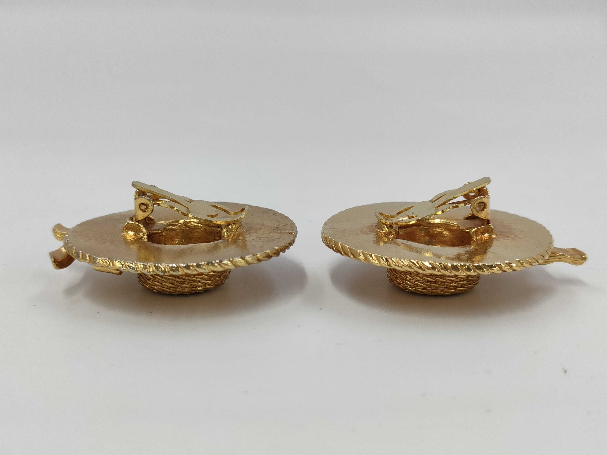 CHANEL engraved plate straw hat ribbon earrings