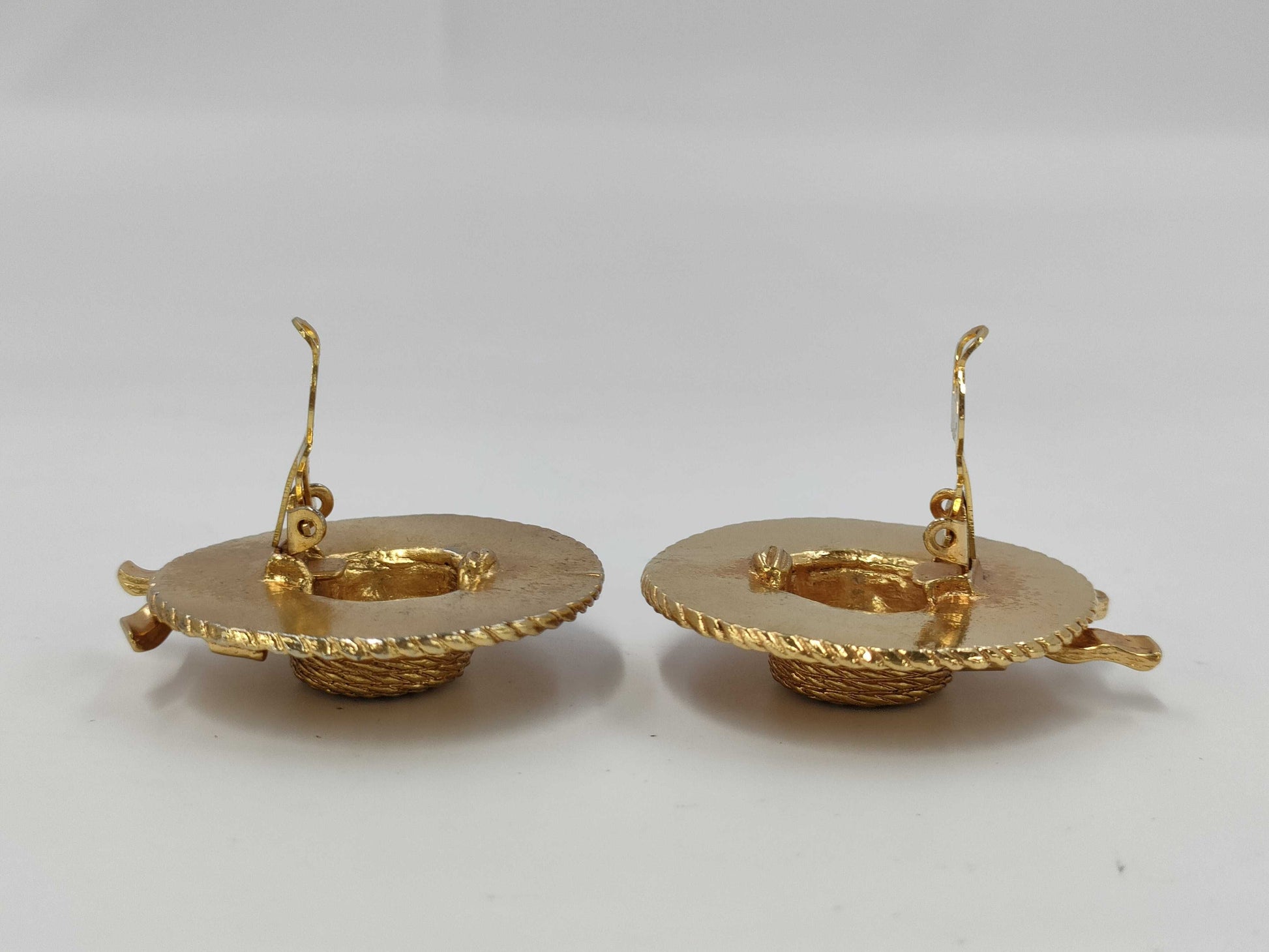 CHANEL engraved plate straw hat ribbon earrings