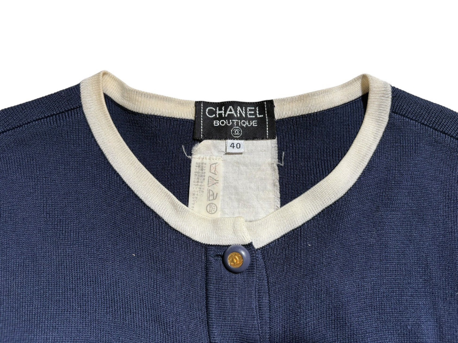 CHANEL Cardigan 1994 Vintage Coco Button Size 40 Tops