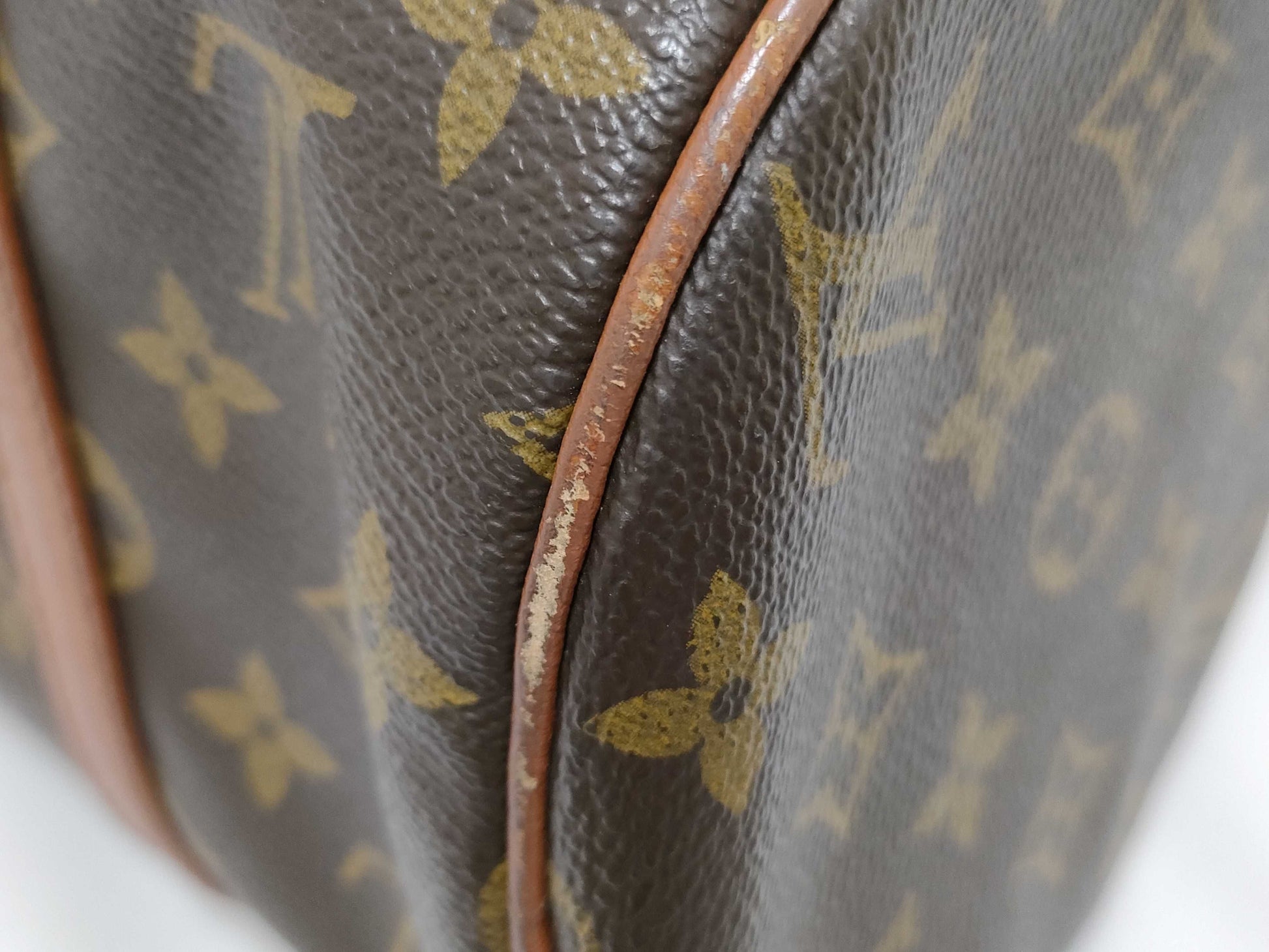 LOUIS VUITTON RFID Unverifiable Monogram Vuitton Papillon 30 Handbag M51365 / Serial Number Unclear