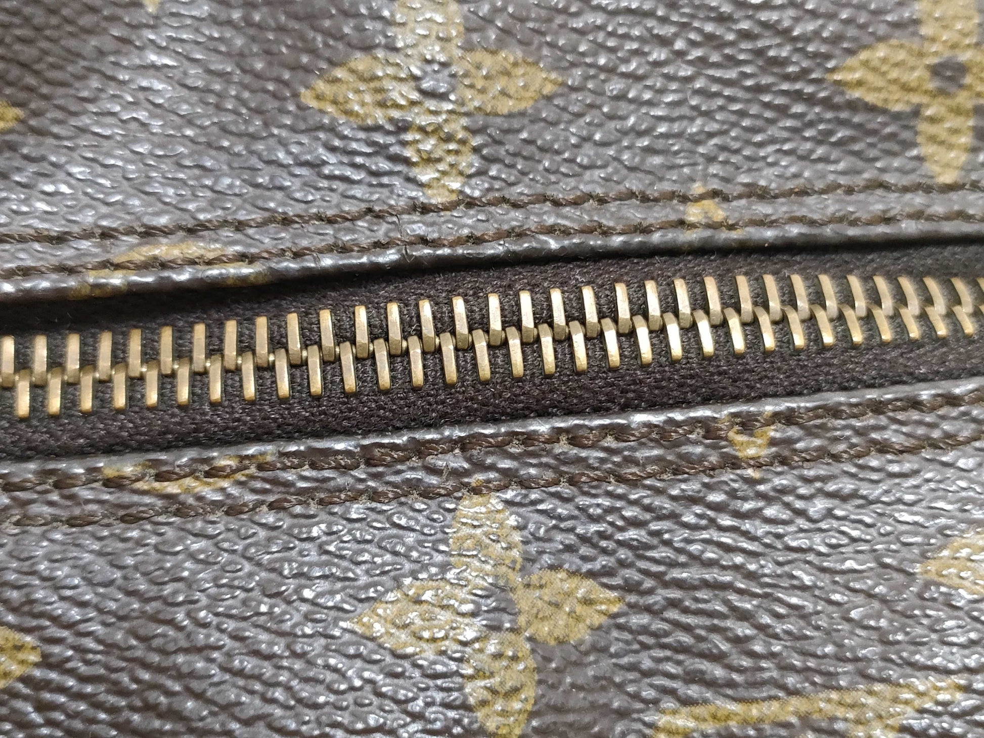 LOUIS VUITTON RFID Unverifiable Monogram Vuitton Papillon 30 Handbag M51365 / Serial Number Unclear