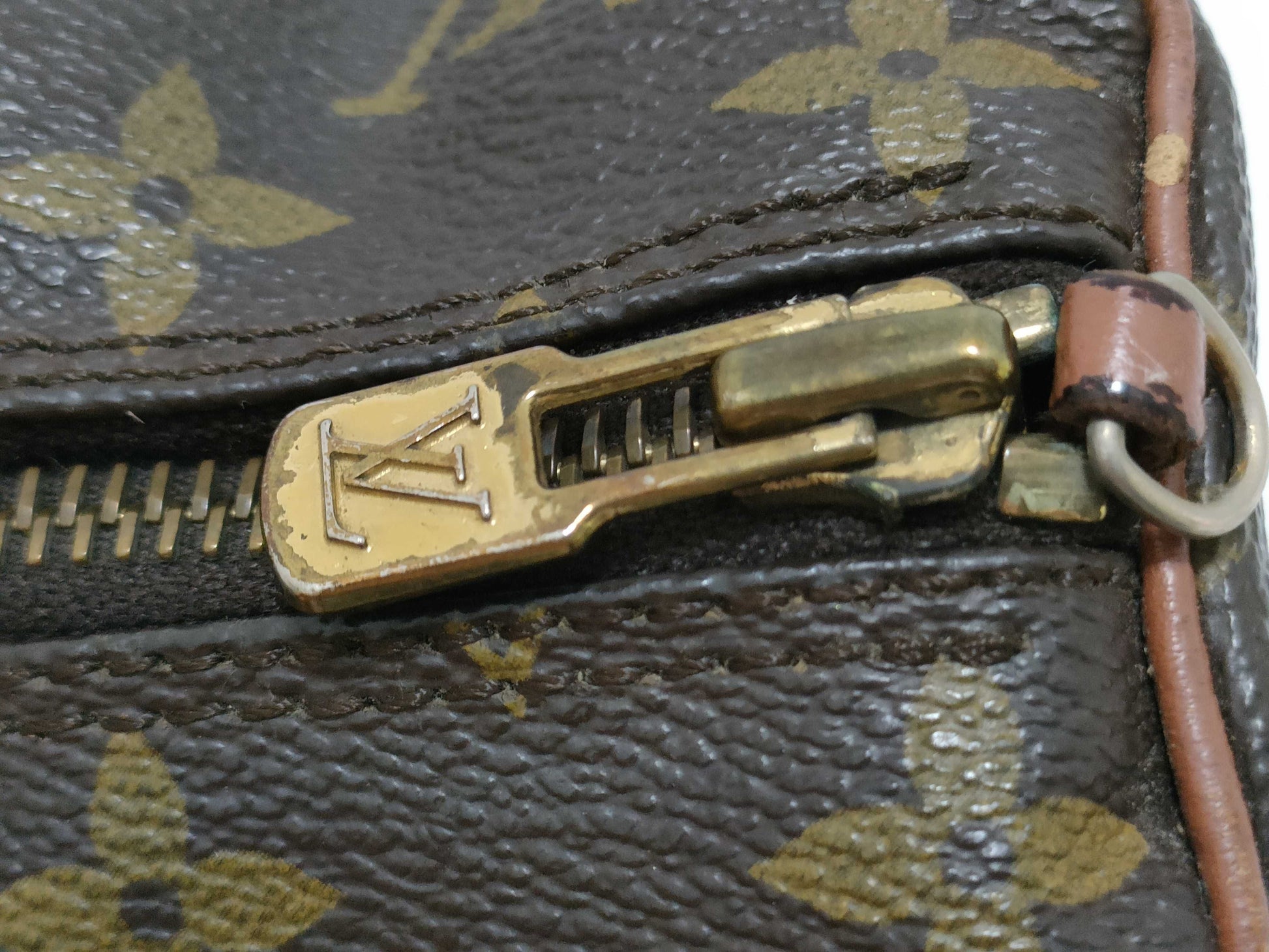 LOUIS VUITTON RFID Unverifiable Monogram Vuitton Papillon 30 Handbag M51365 / Serial Number Unclear
