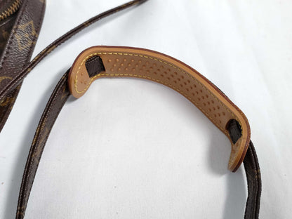LOUIS VUITTON Monogram Louis Vuitton Shoulder Bag Shoulder Bag
