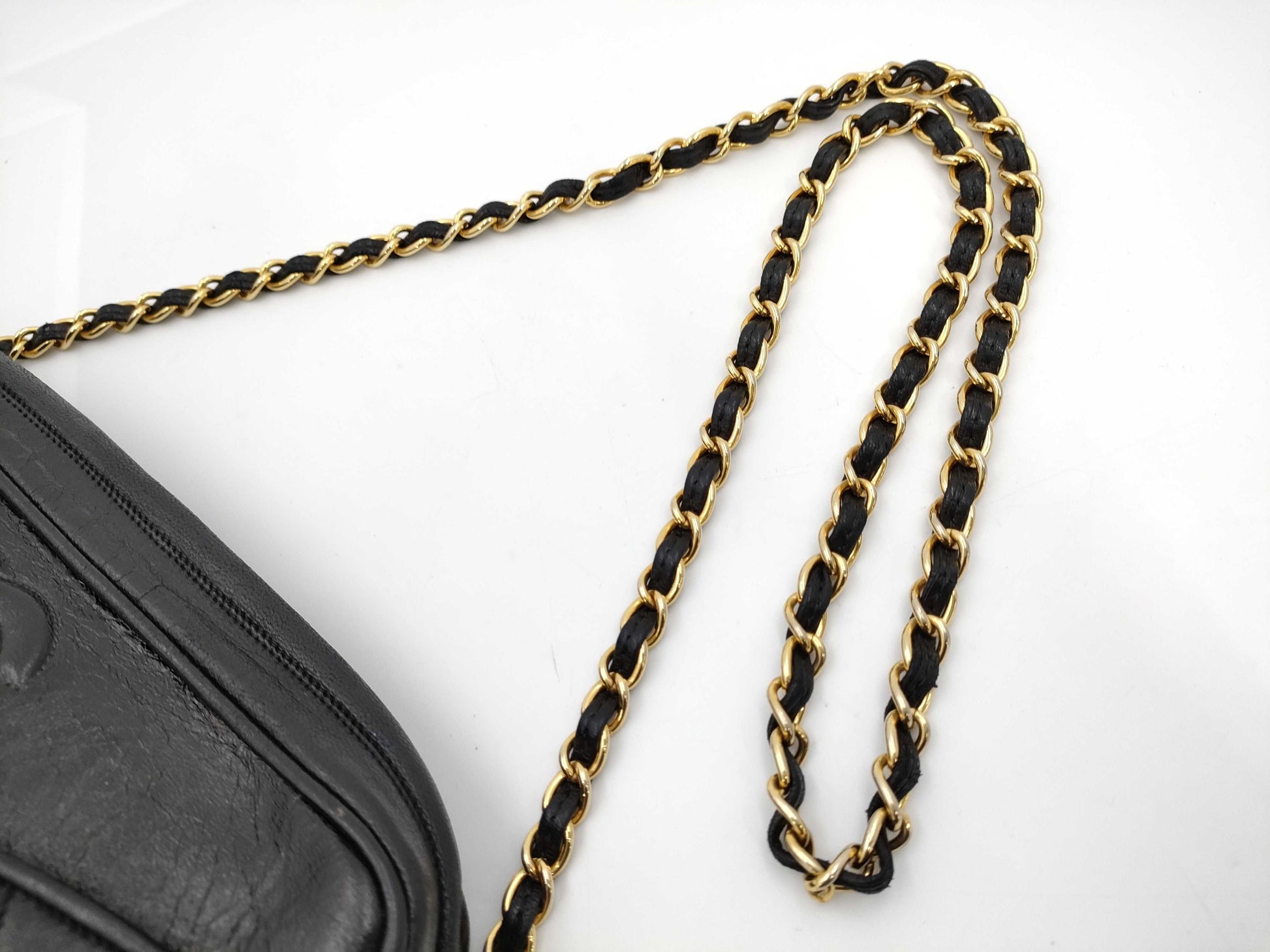 CHANEL Matelasse Chain Shoulder Bag Lambskin Shoulder Bag