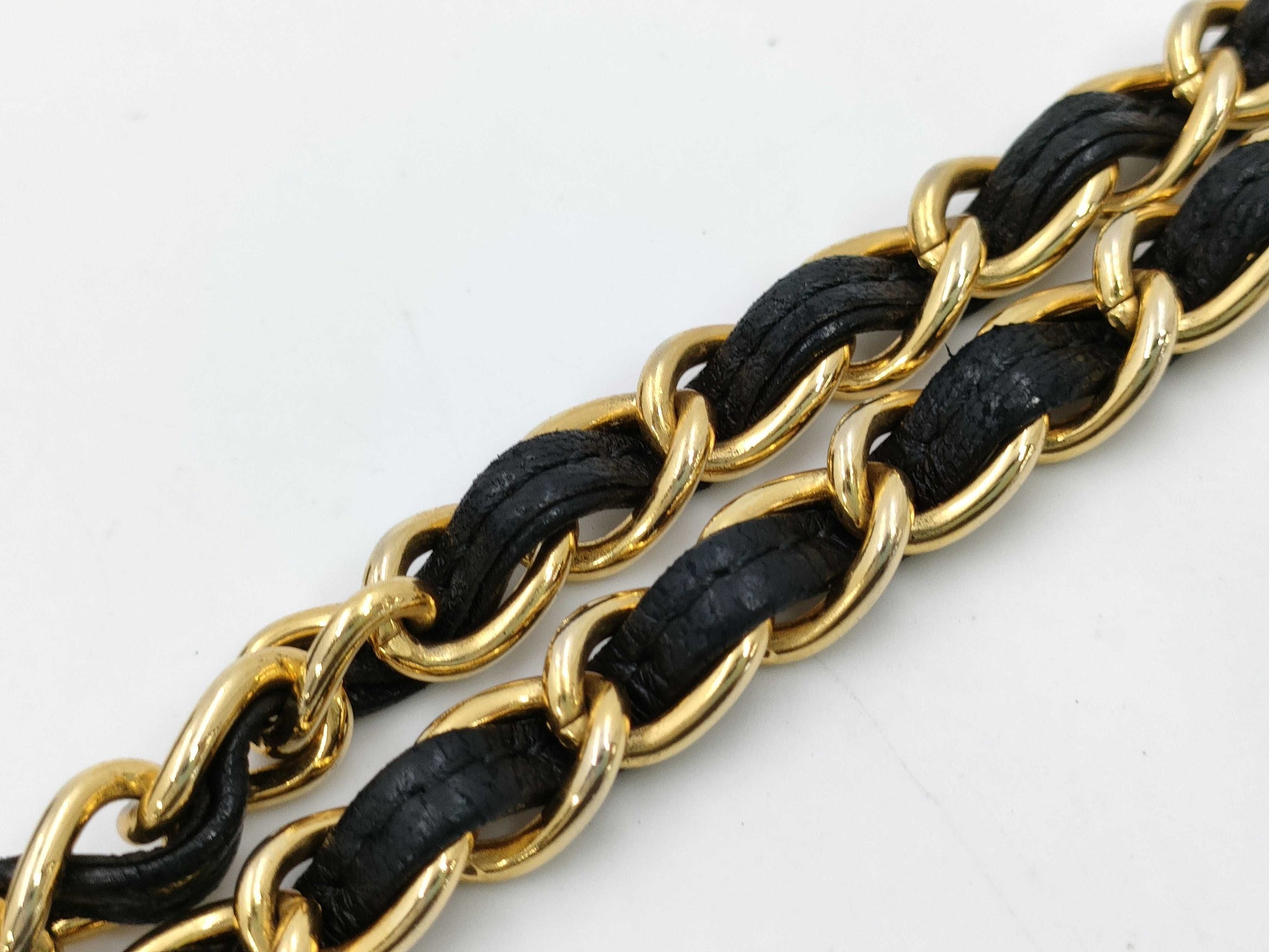 CHANEL Matelasse Chain Shoulder Bag Lambskin Shoulder Bag