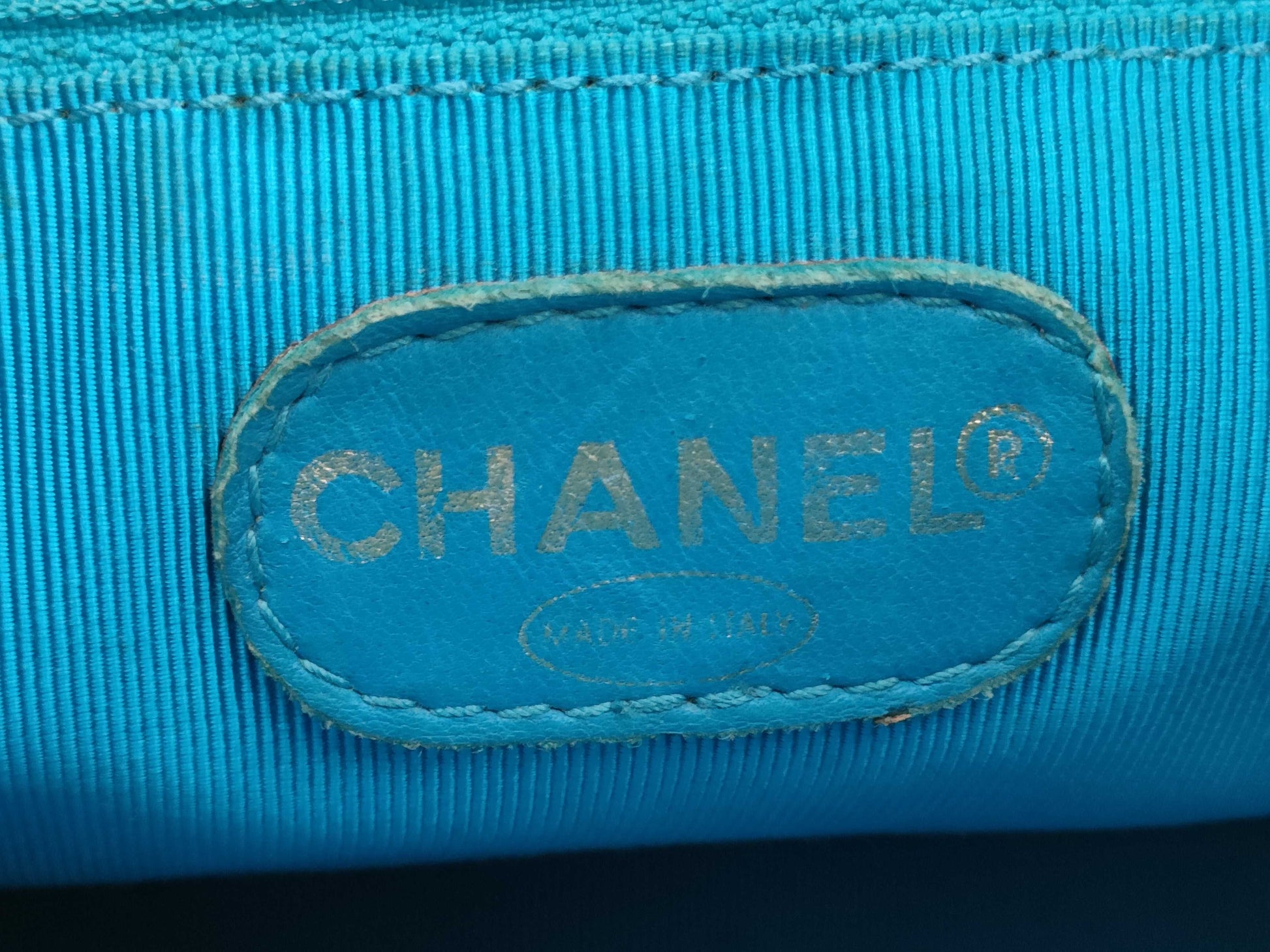 CHANEL Chain Shoulder Caviar Skin Shoulder Bag