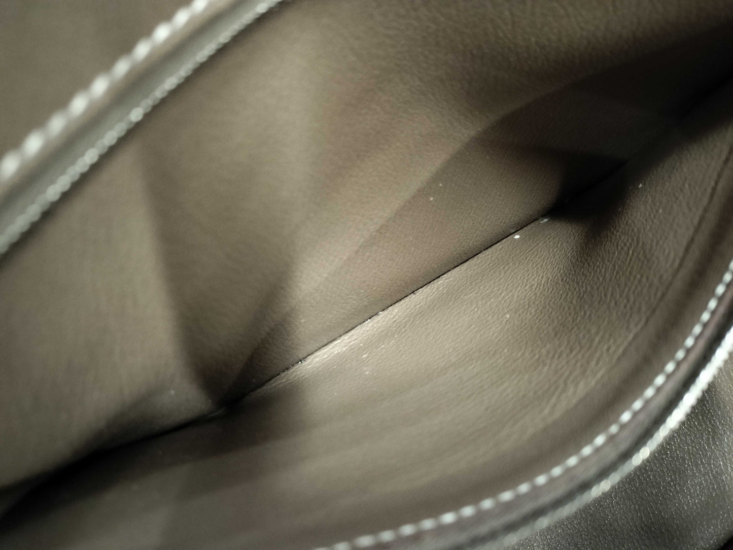 HERMES Birkin 35 in Taurillon Clemence Etoupe leather with silver hardware, N stamped.