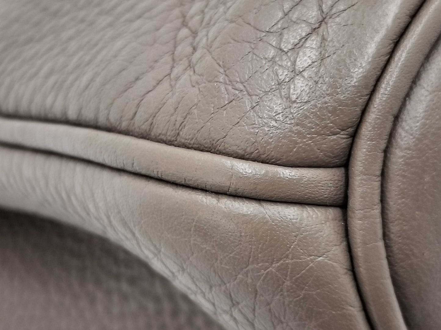 HERMES Birkin 35 in Taurillon Clemence Etoupe leather with silver hardware, N stamped.