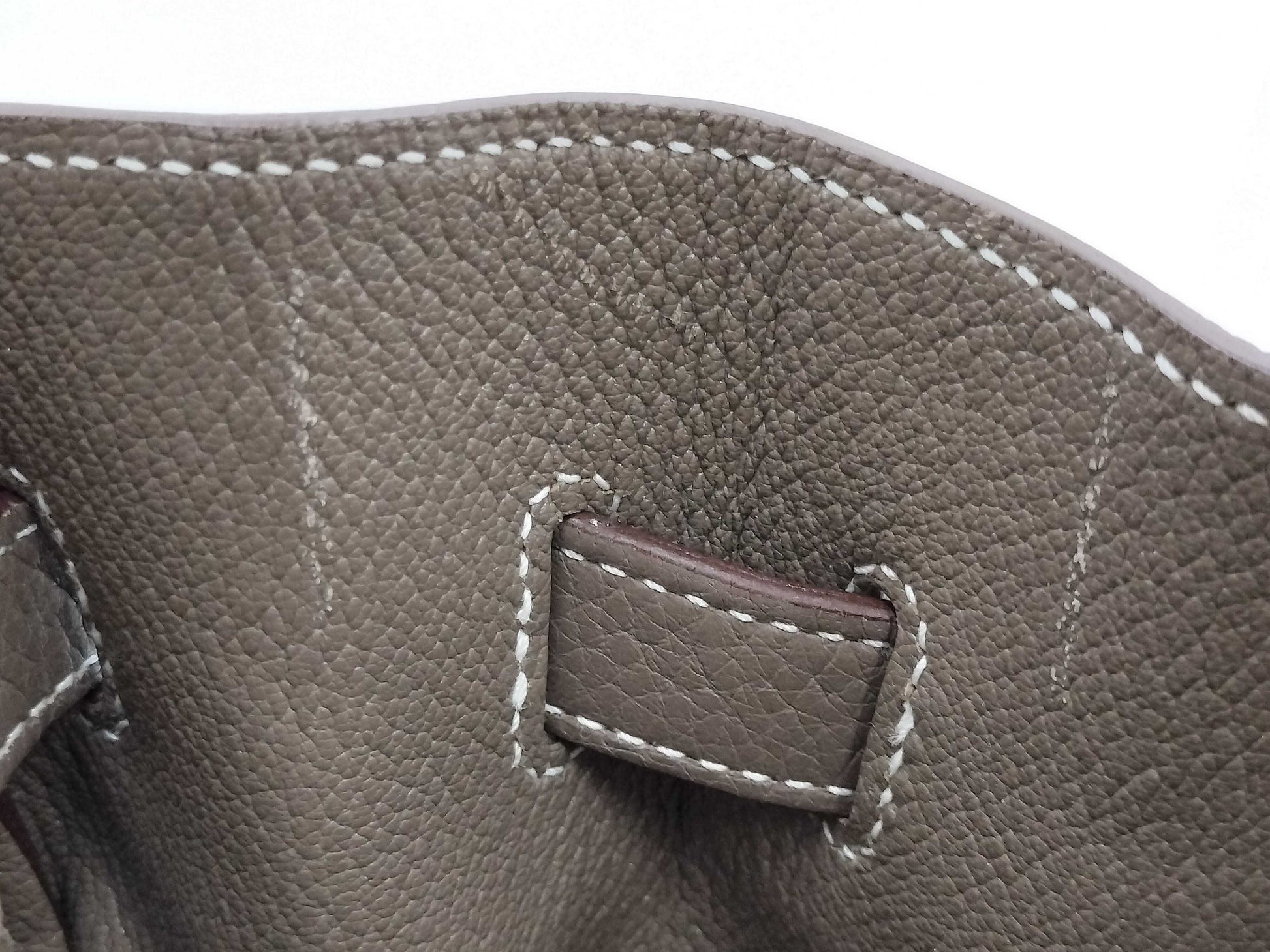HERMES Birkin 35 in Taurillon Clemence Etoupe leather with silver hardware, N stamped.