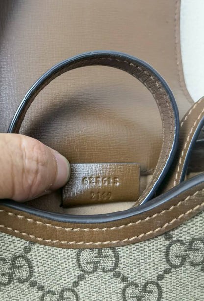 GUCCI? Version Shoulder Bag