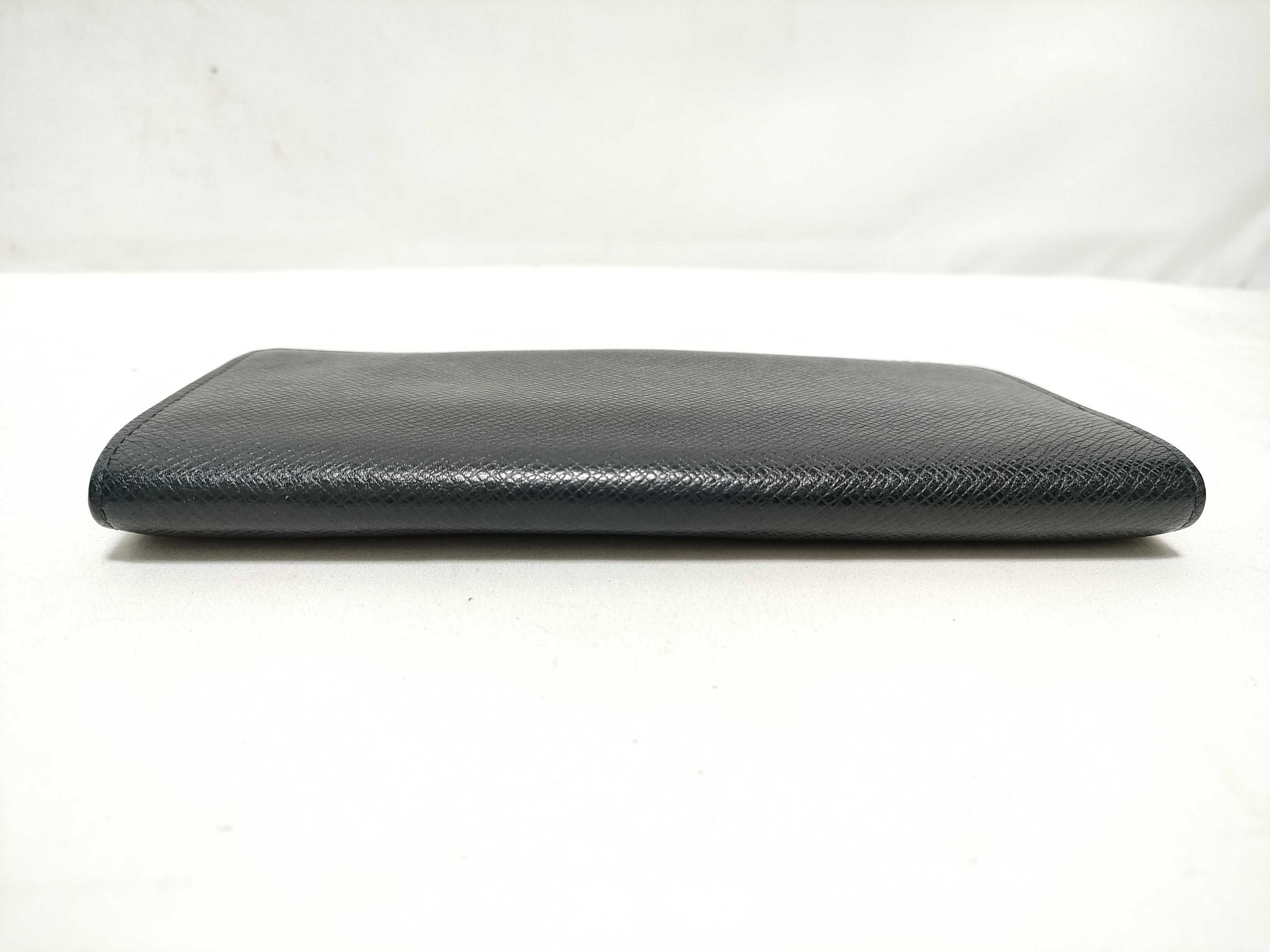 LOUIS VUITTON RFID Unverifiable SP2172 Taiga Louis Vuitton Brazza Wallet Black Taiga Leather Silver Brass SP2172 Wallet