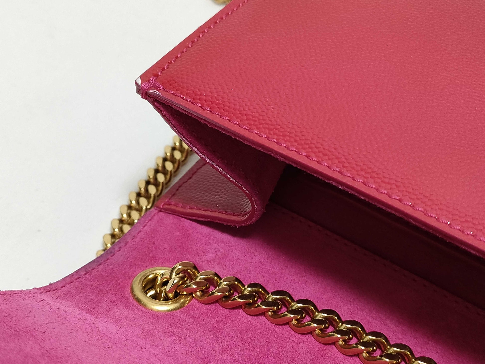 SAINT LAURENT Yves Saint Laurent Small Kate Crossbody Shoulder Bag in Red Grain de Poudre Leather with Gold FLY344620 1013