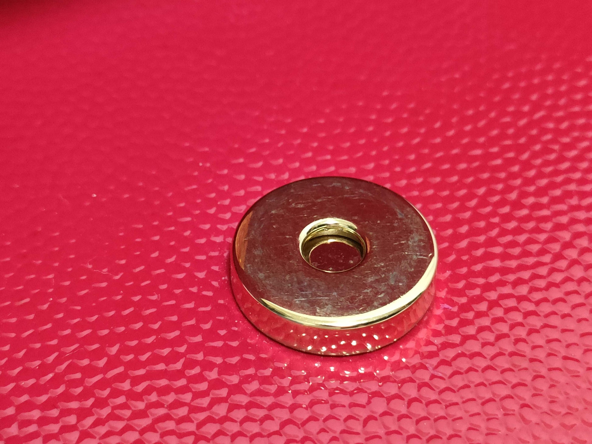 SAINT LAURENT Yves Saint Laurent Small Kate Crossbody Shoulder Bag in Red Grain de Poudre Leather with Gold FLY344620 1013